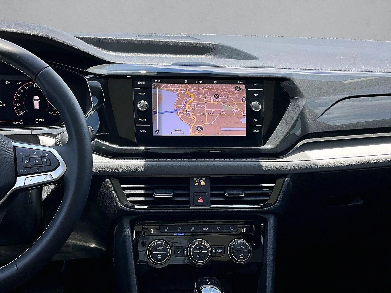 2022 Volkswagen Taos SEL 4MOTION photo 8