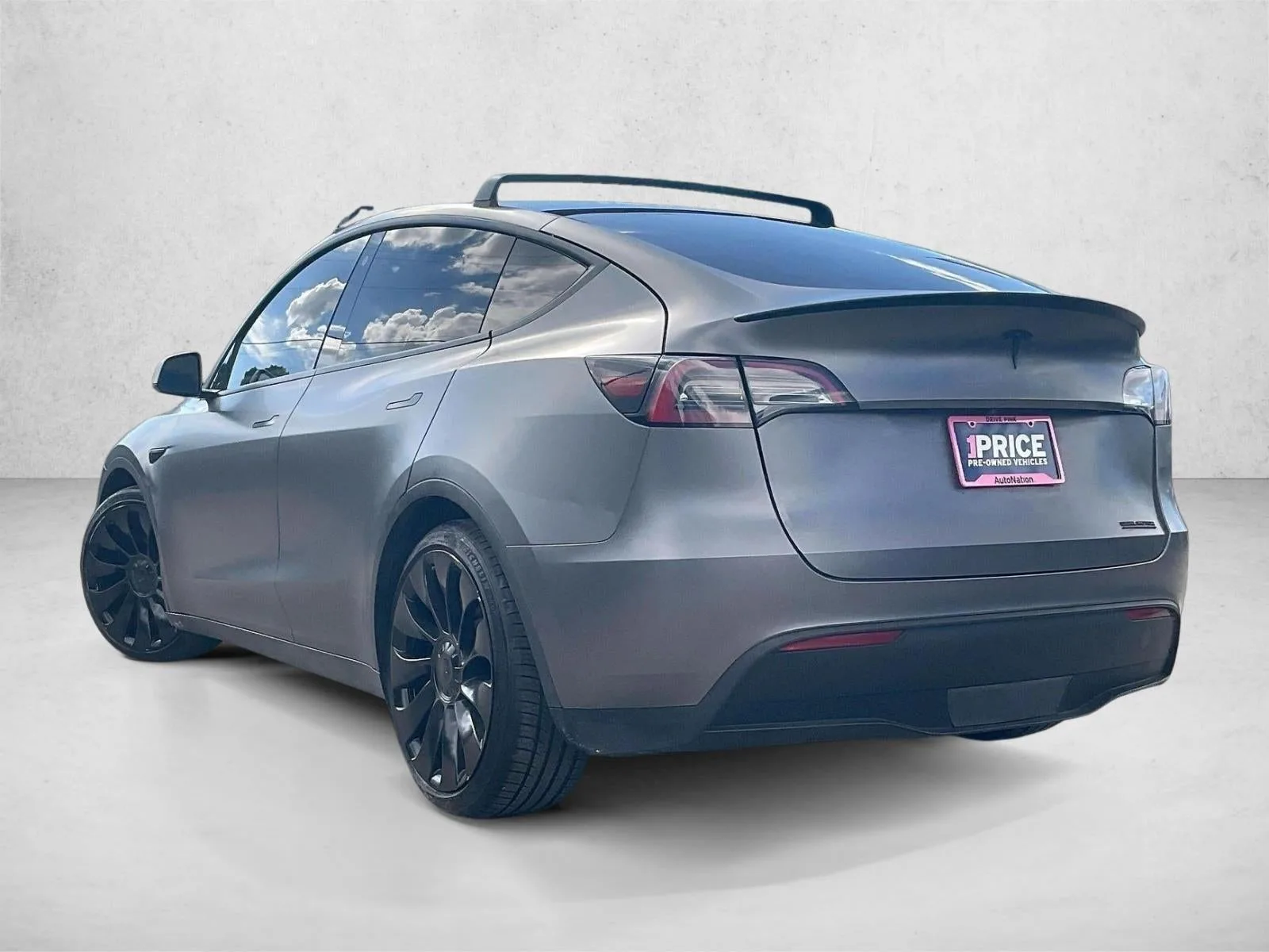 2023 Tesla Model Y Performance photo 11