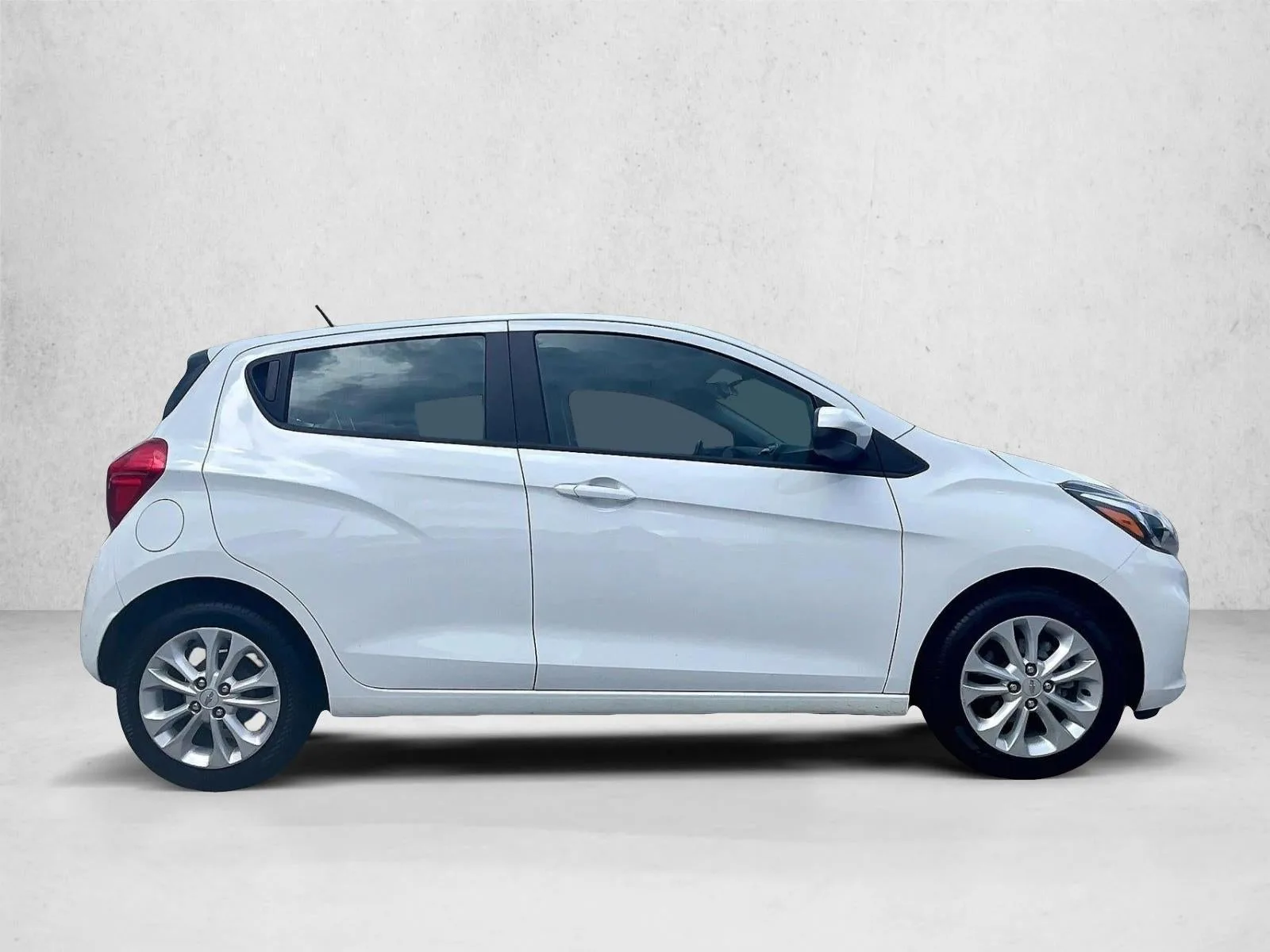 2020 Chevrolet Spark LT photo 5