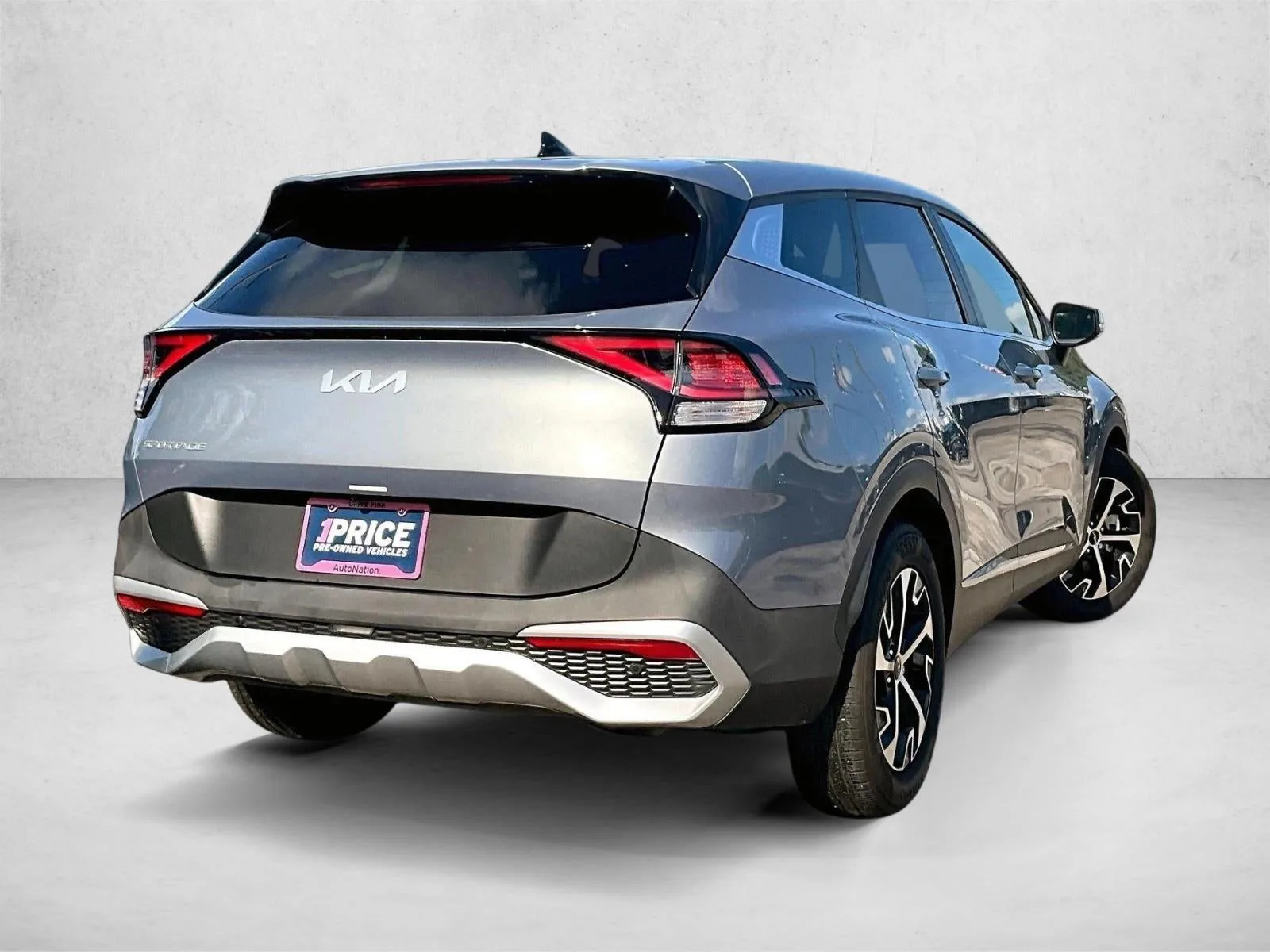 2025 Kia Sportage EX photo 2