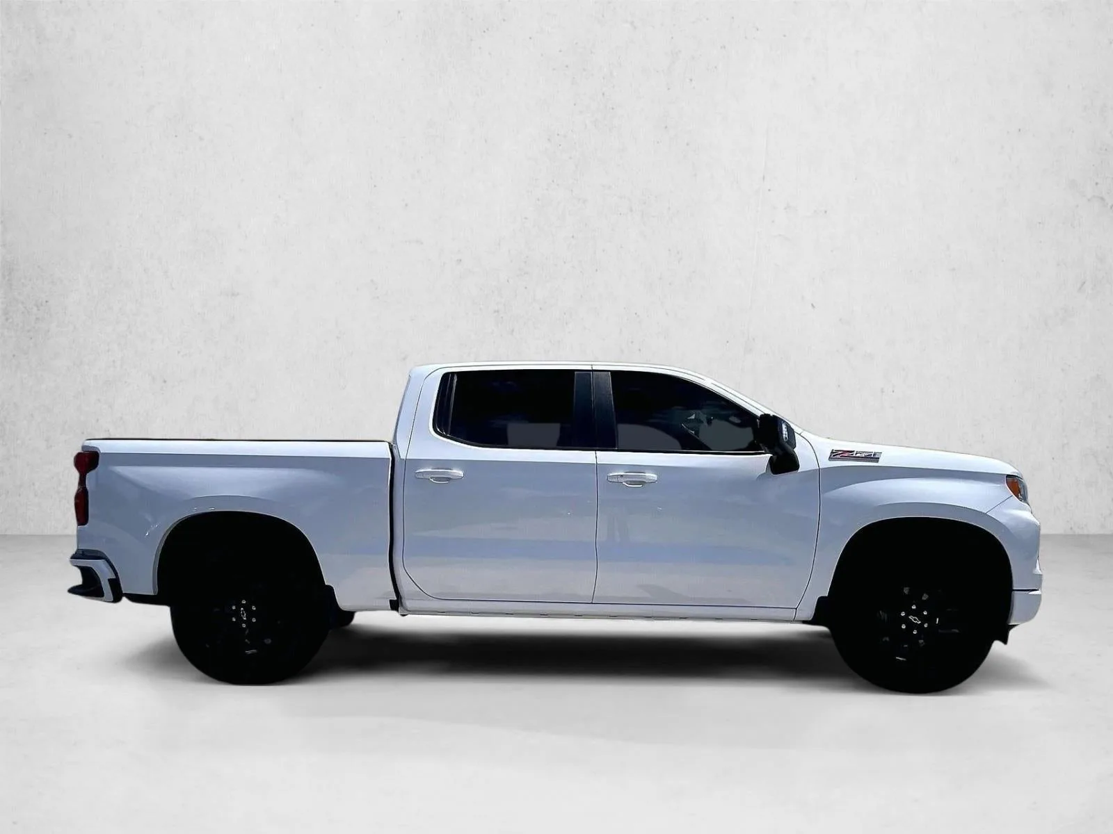 2025 Chevrolet Silverado 1500 RST photo 5