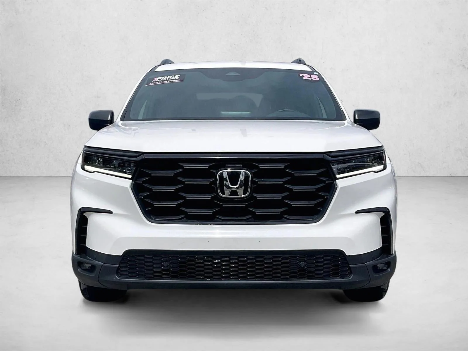 2025 Honda Pilot Sport photo 3