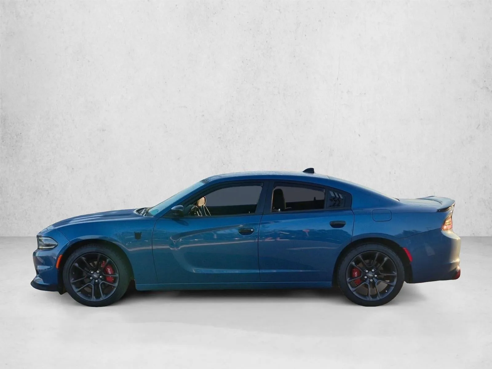 2021 Dodge Charger SXT RWD photo 9