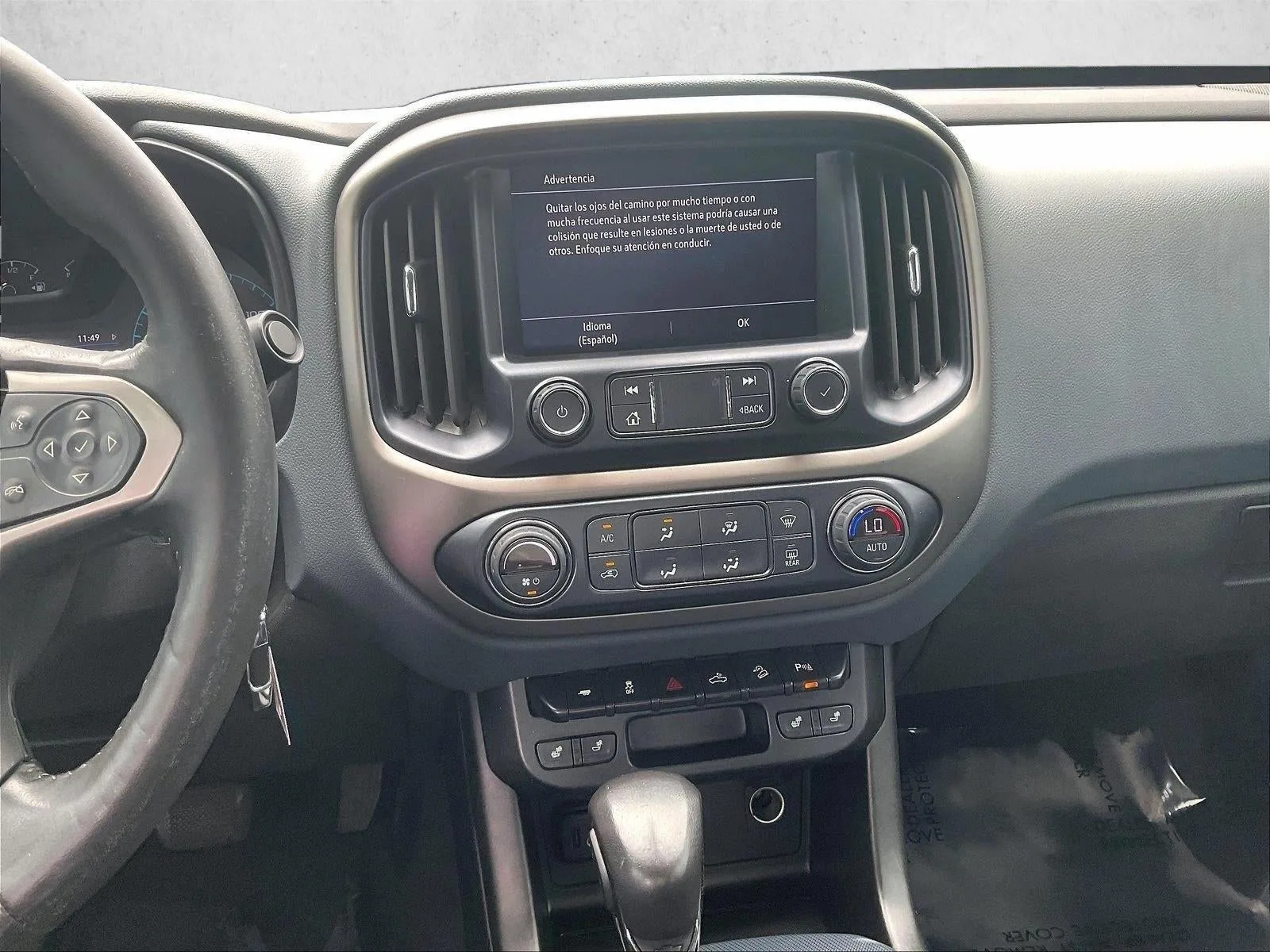 2022 Chevrolet Colorado 2WD Z71 photo 8
