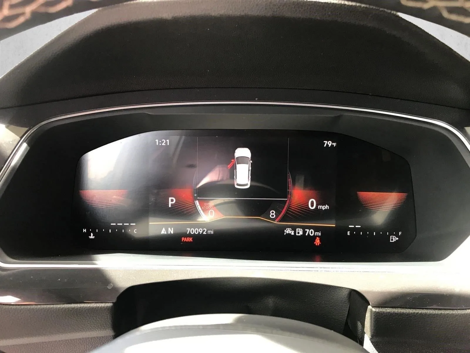 2023 Volkswagen Tiguan 2.0T SE R-Line Black FWD photo 9