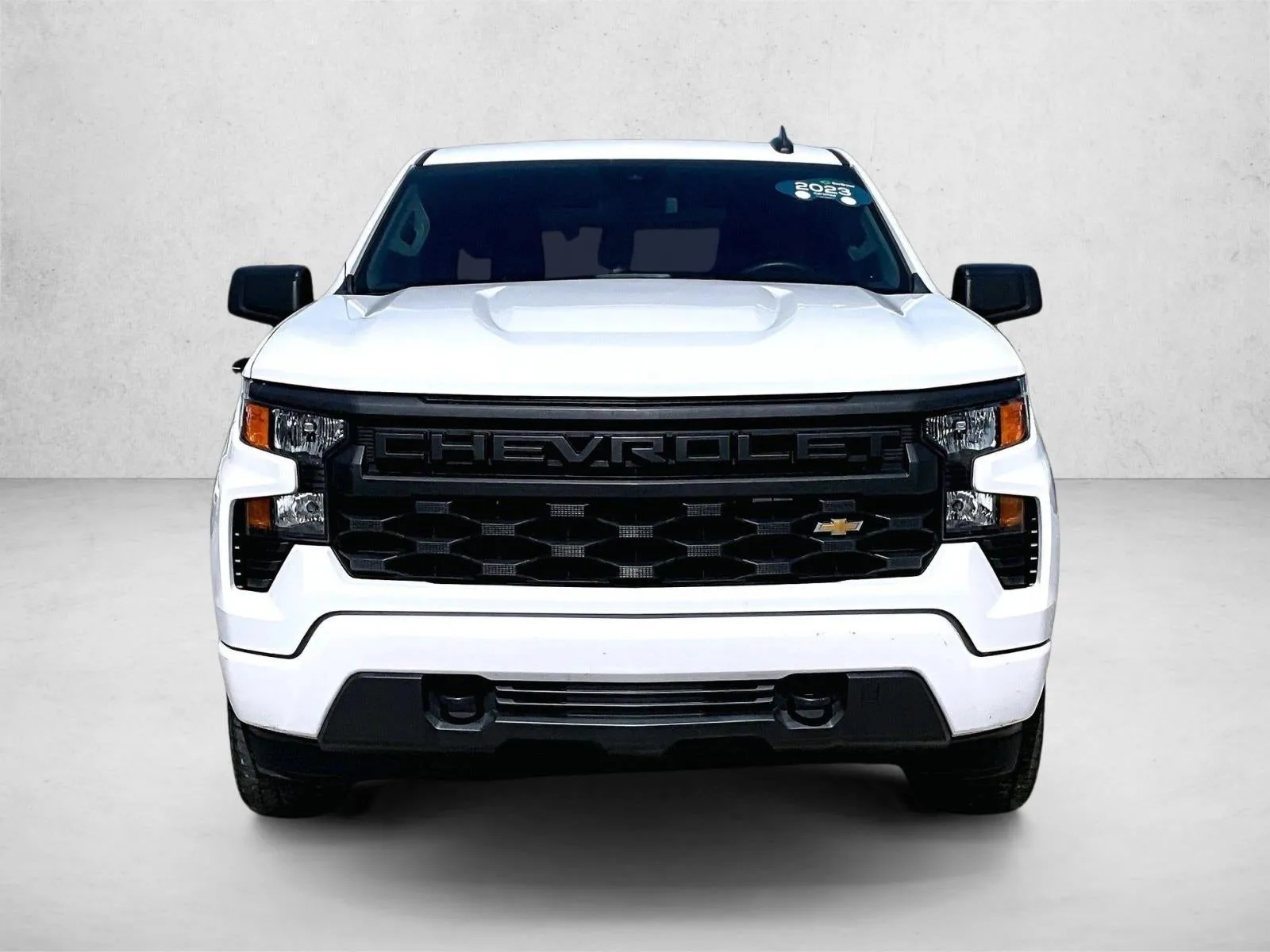 2023 Chevrolet Silverado 1500 Custom photo 3