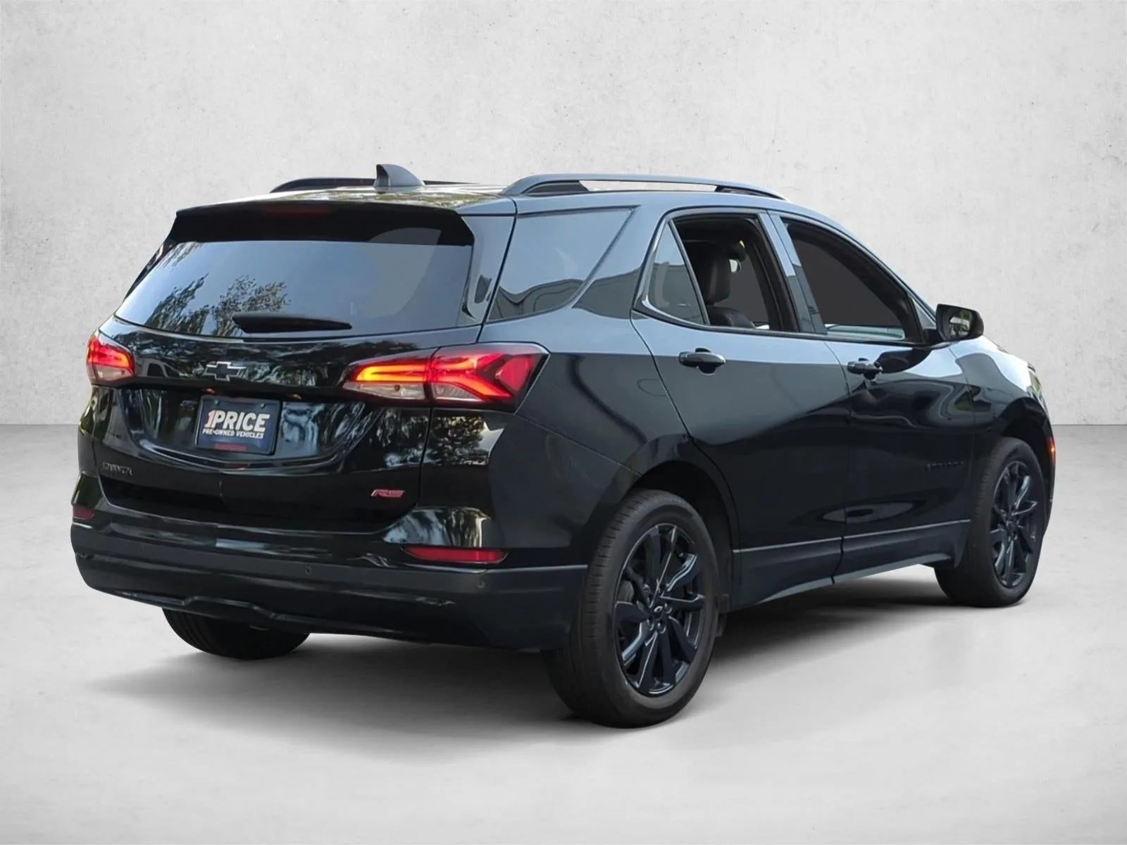 2024 Chevrolet Equinox FWD RS photo 5