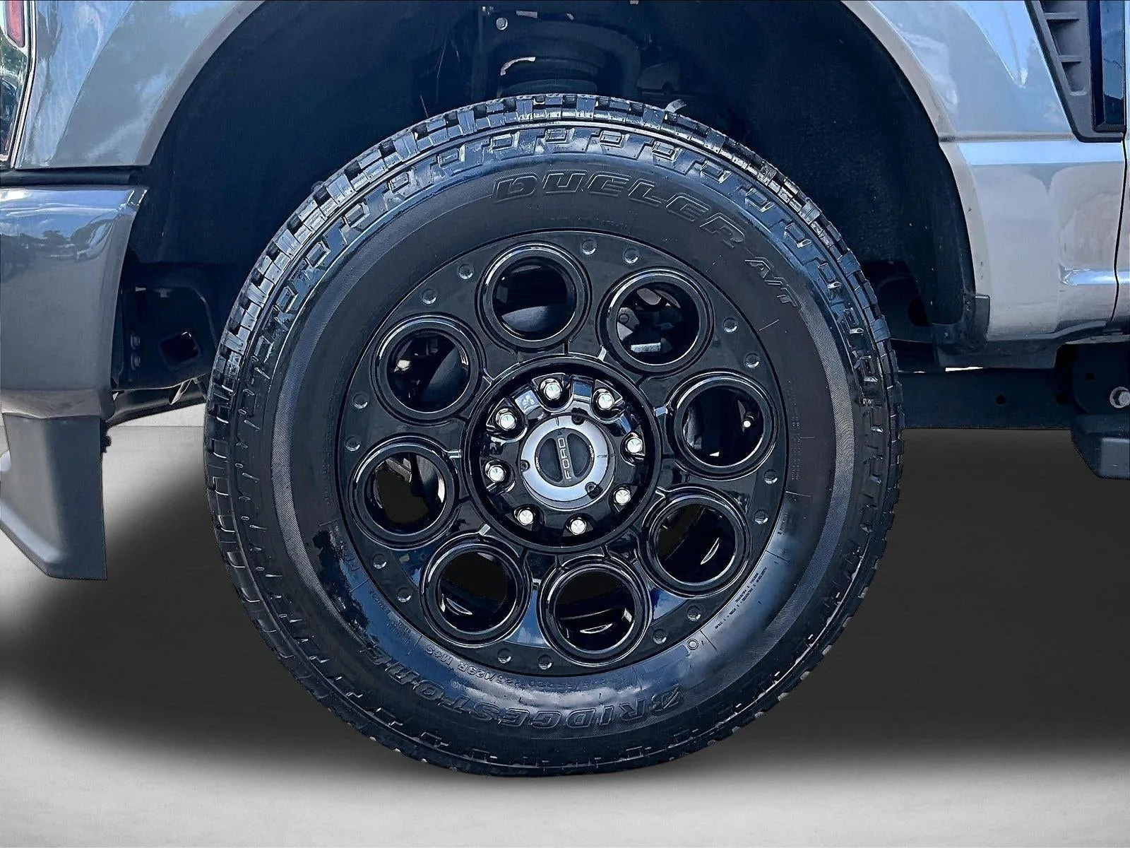 2024 Ford F-350 XLT photo 10