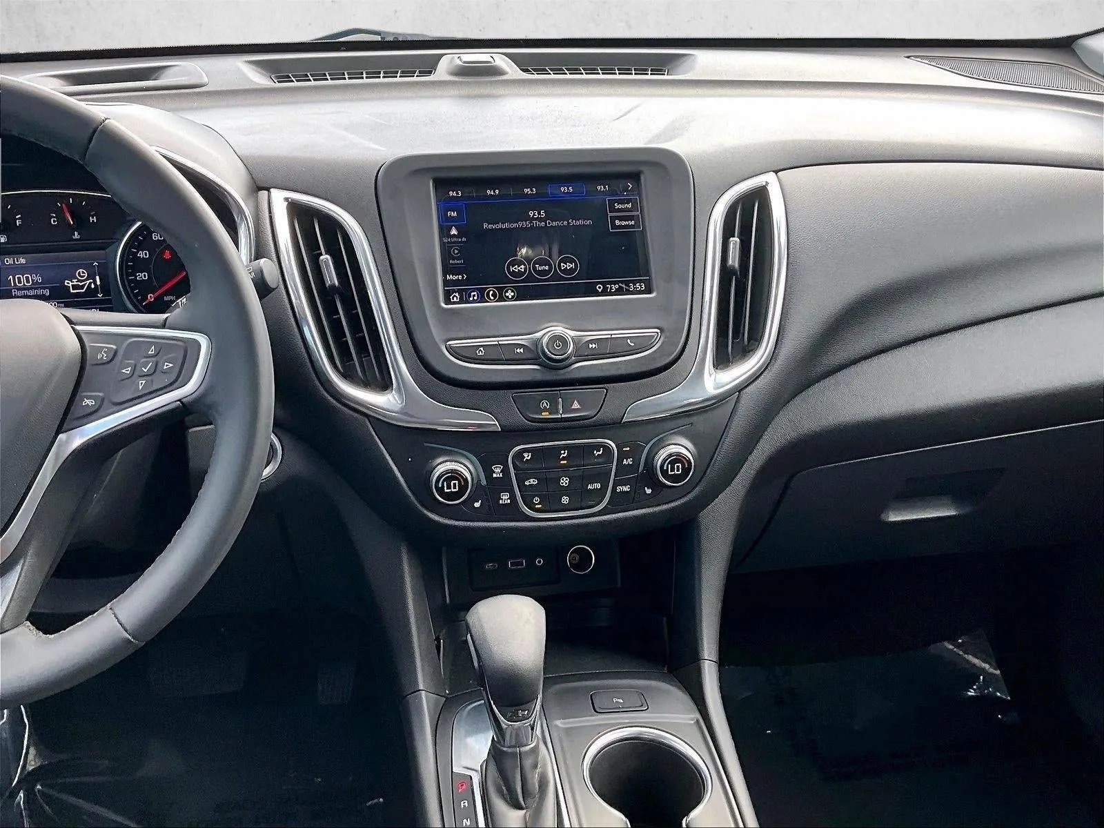 2023 Chevrolet Equinox LT photo 8