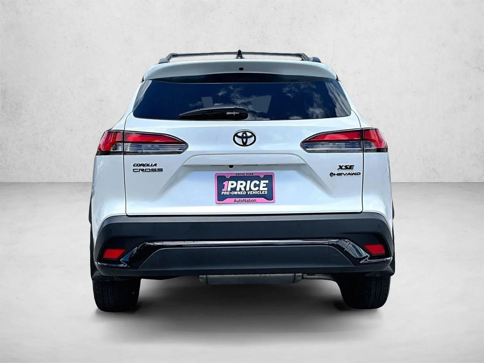 2025 Toyota Corolla Cross Hybrid XSE photo 4