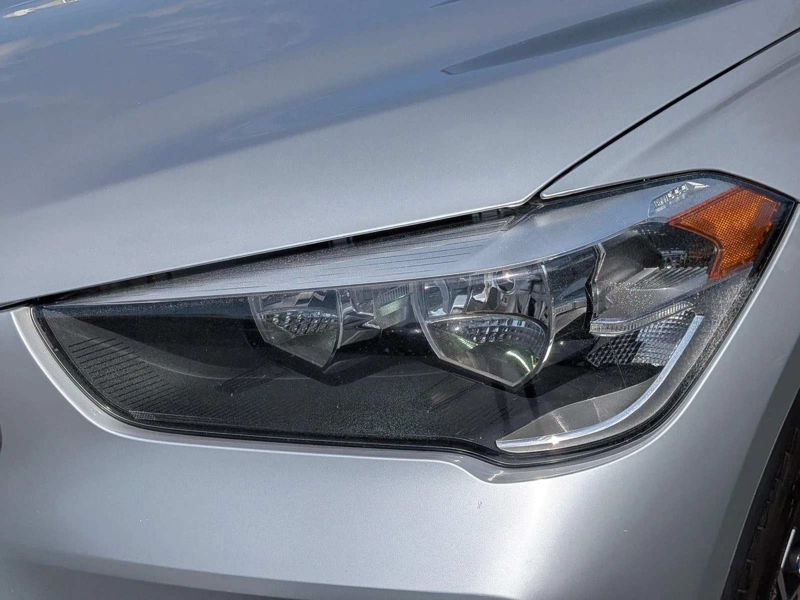 2021 BMW X1 sDrive28i Sports Activity Vehicle photo 2