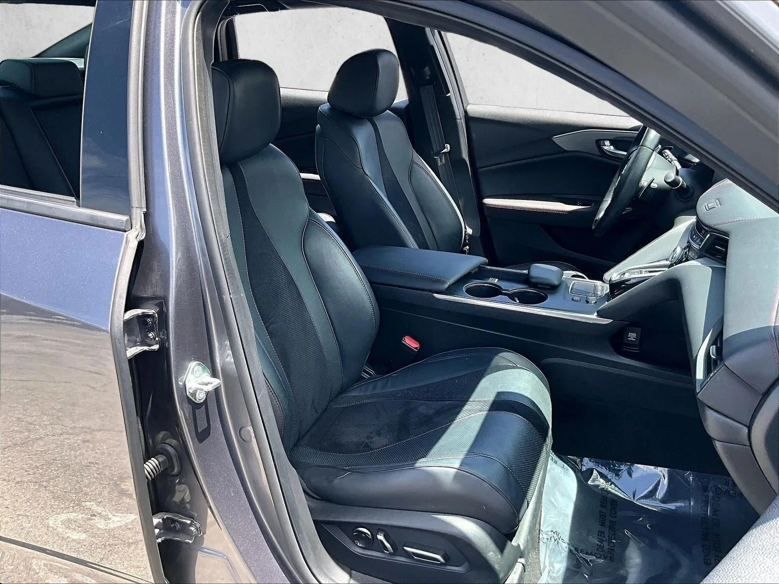 2023 Acura TLX w/A-Spec Package photo 9