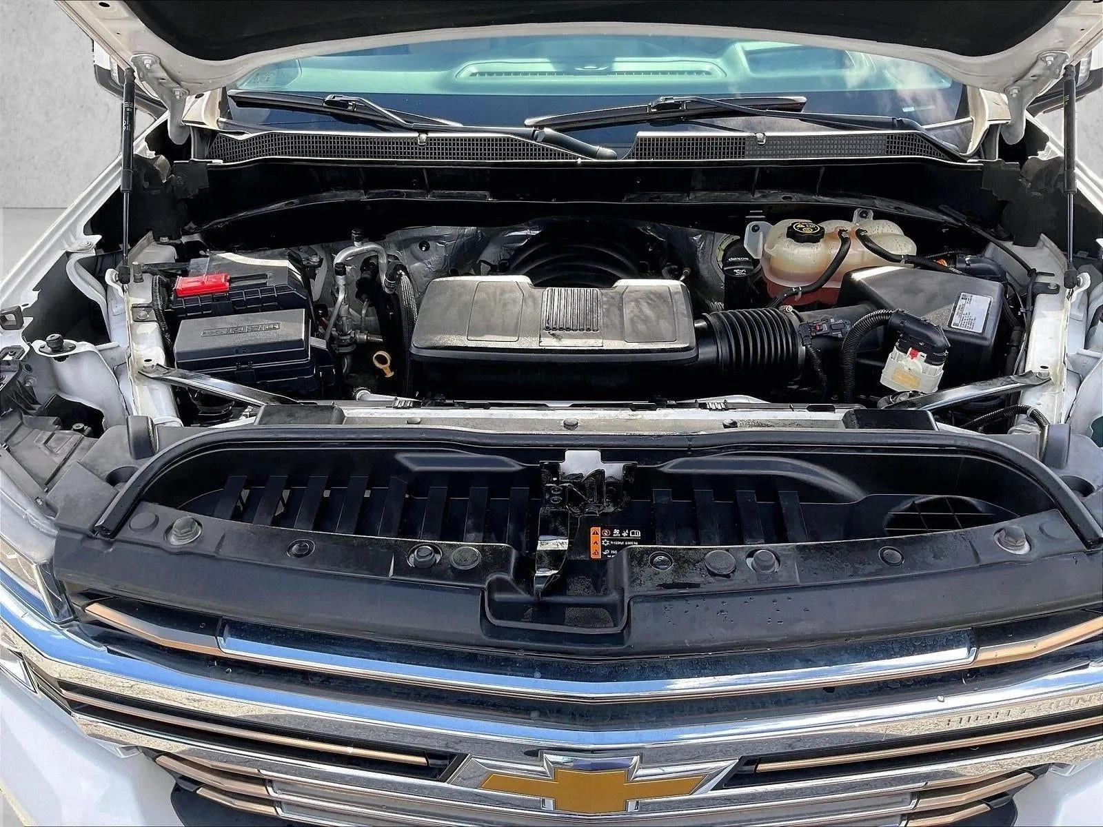 2021 Chevrolet Silverado 1500 High Country photo 11