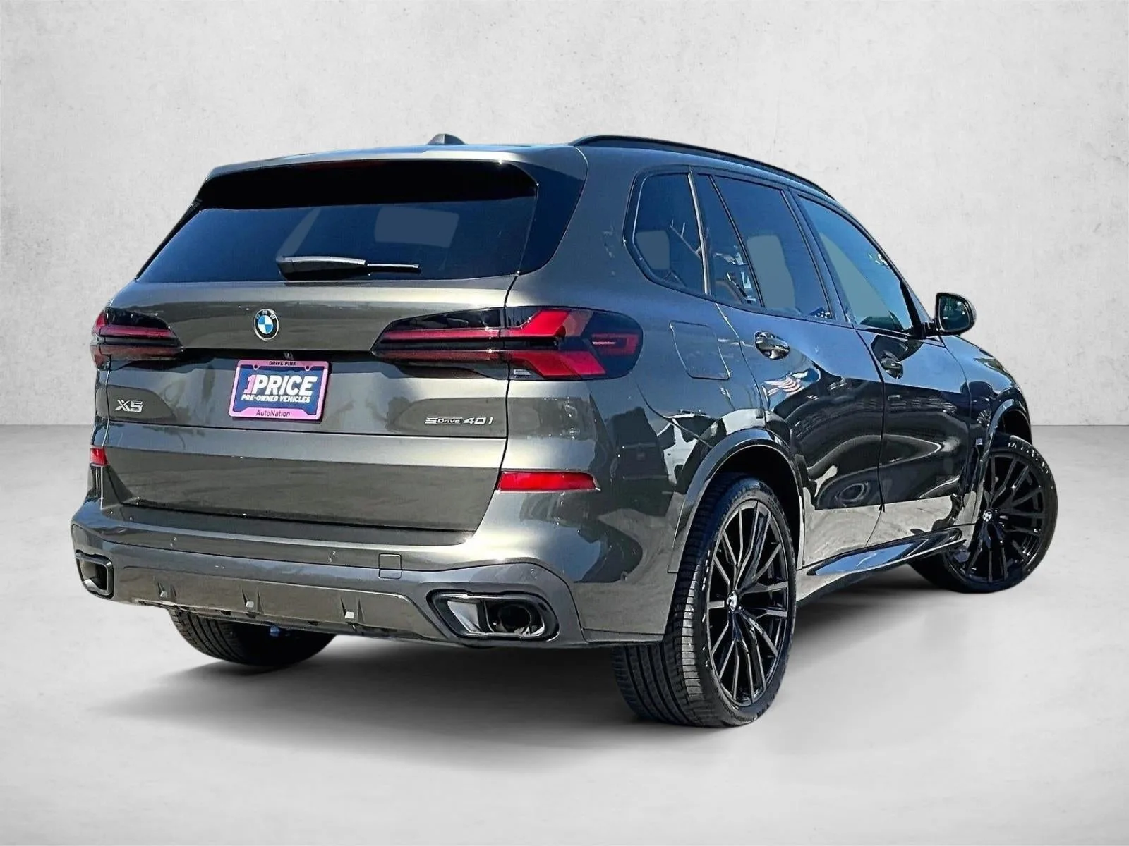2026 BMW X5 sDrive40i photo 2