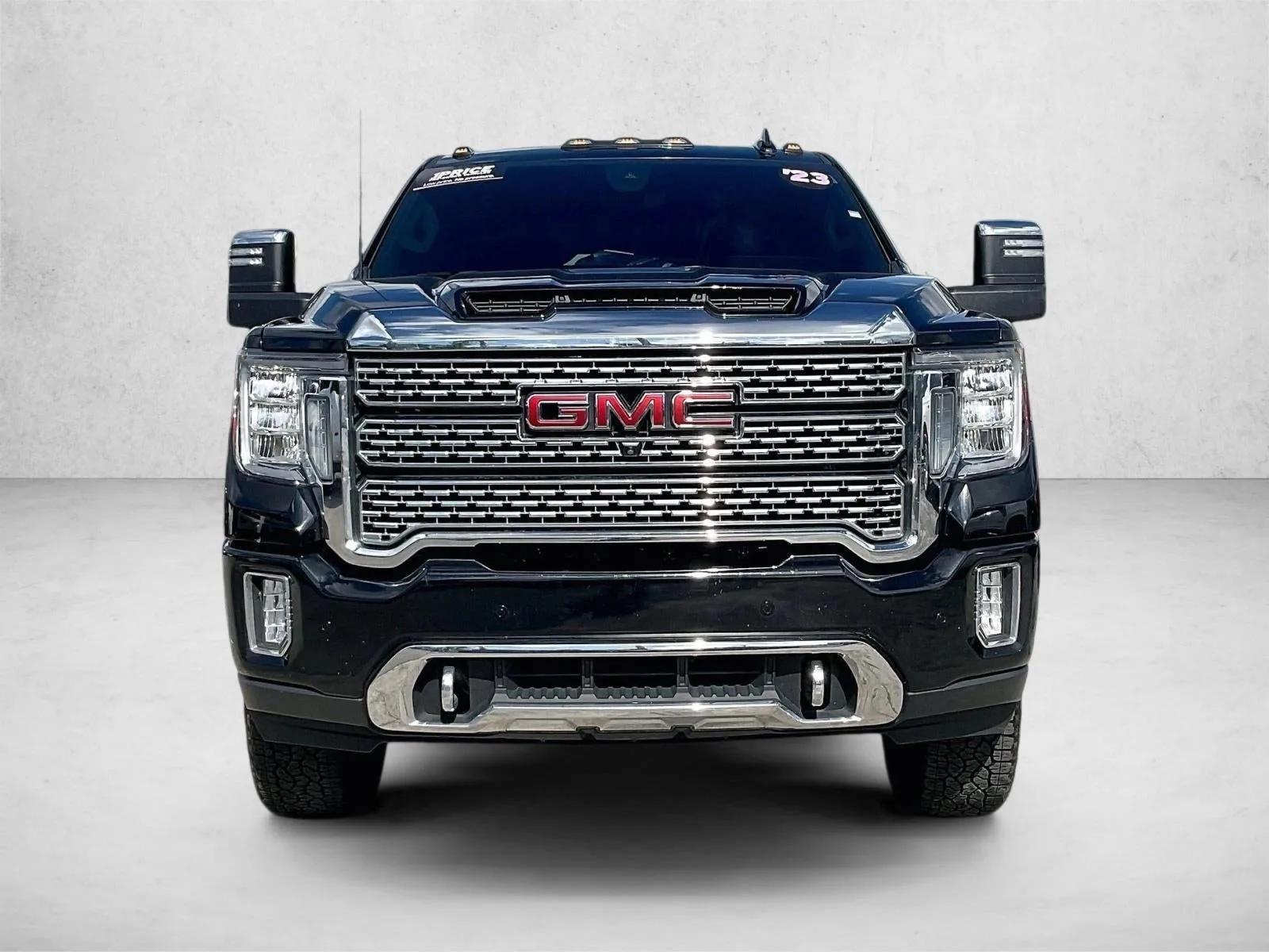 2023 GMC Sierra 2500 HD Denali photo 3