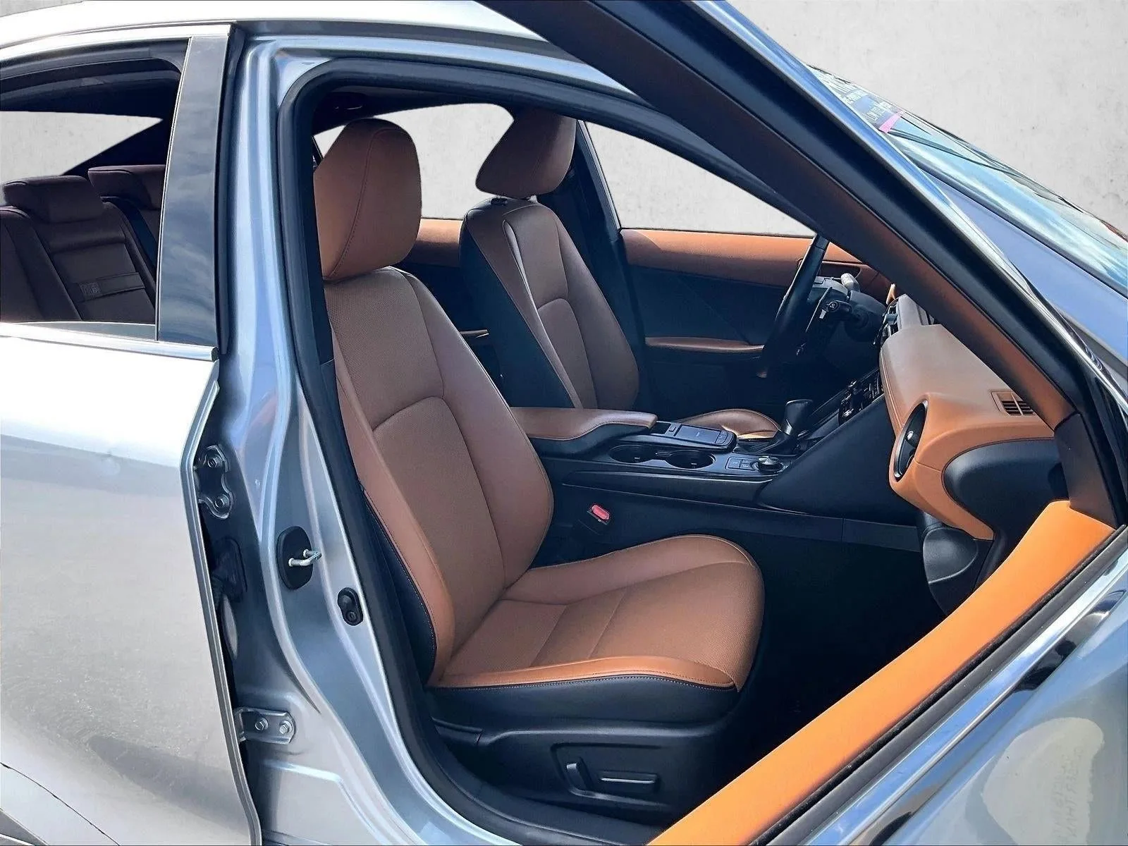 2024 Lexus IS IS 300 photo 9