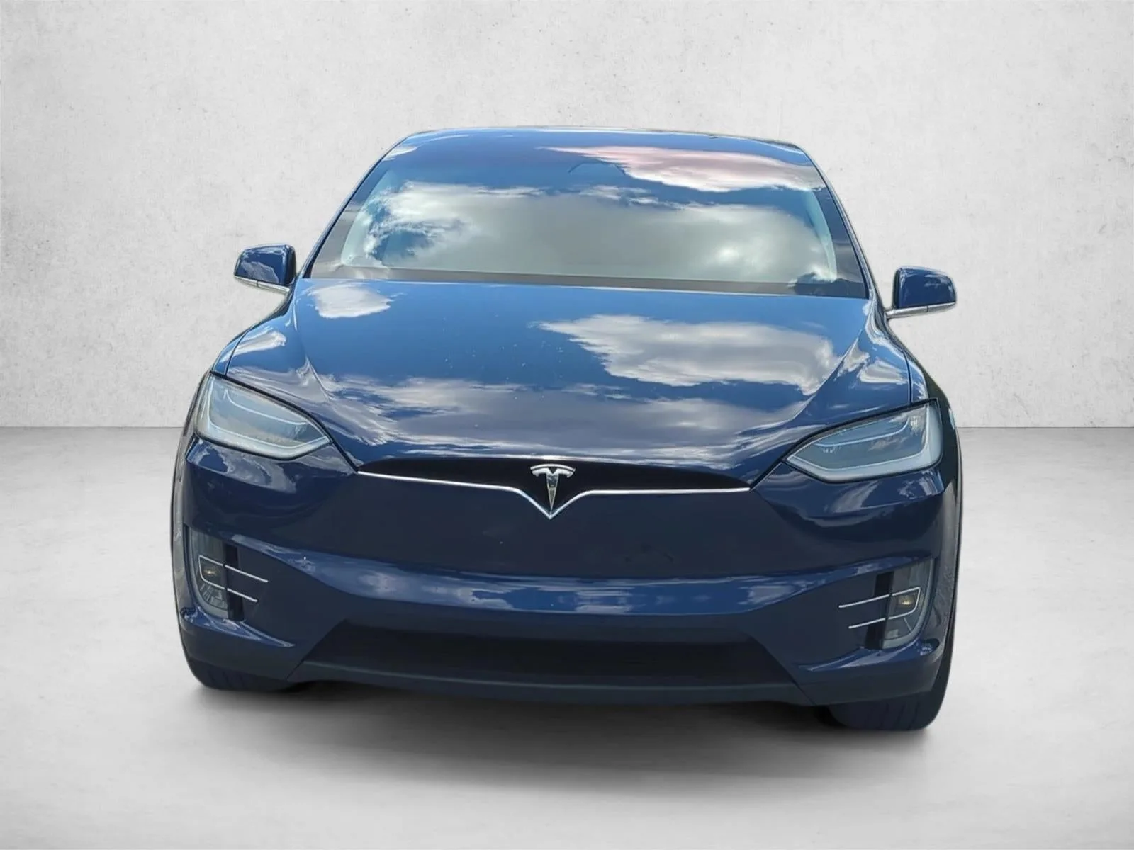 2018 Tesla Model X 75D AWD photo 2