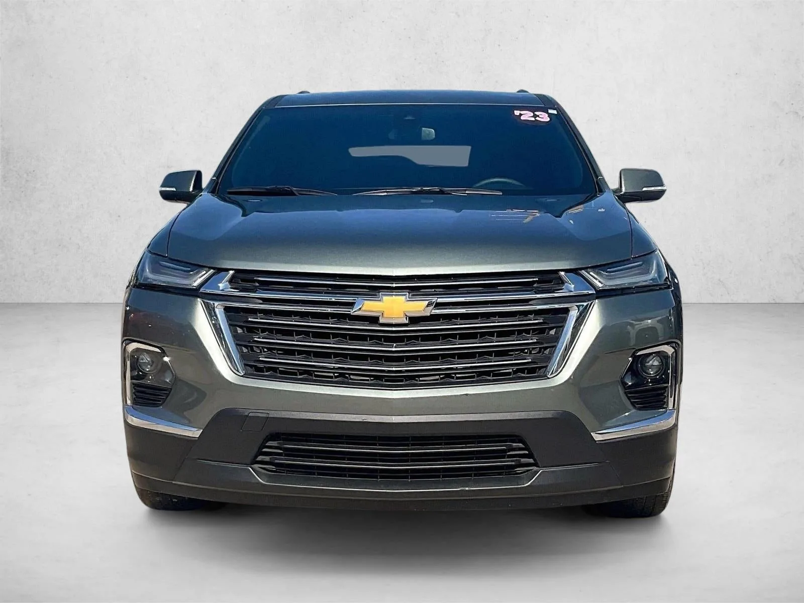 2023 Chevrolet Traverse LT Cloth photo 3
