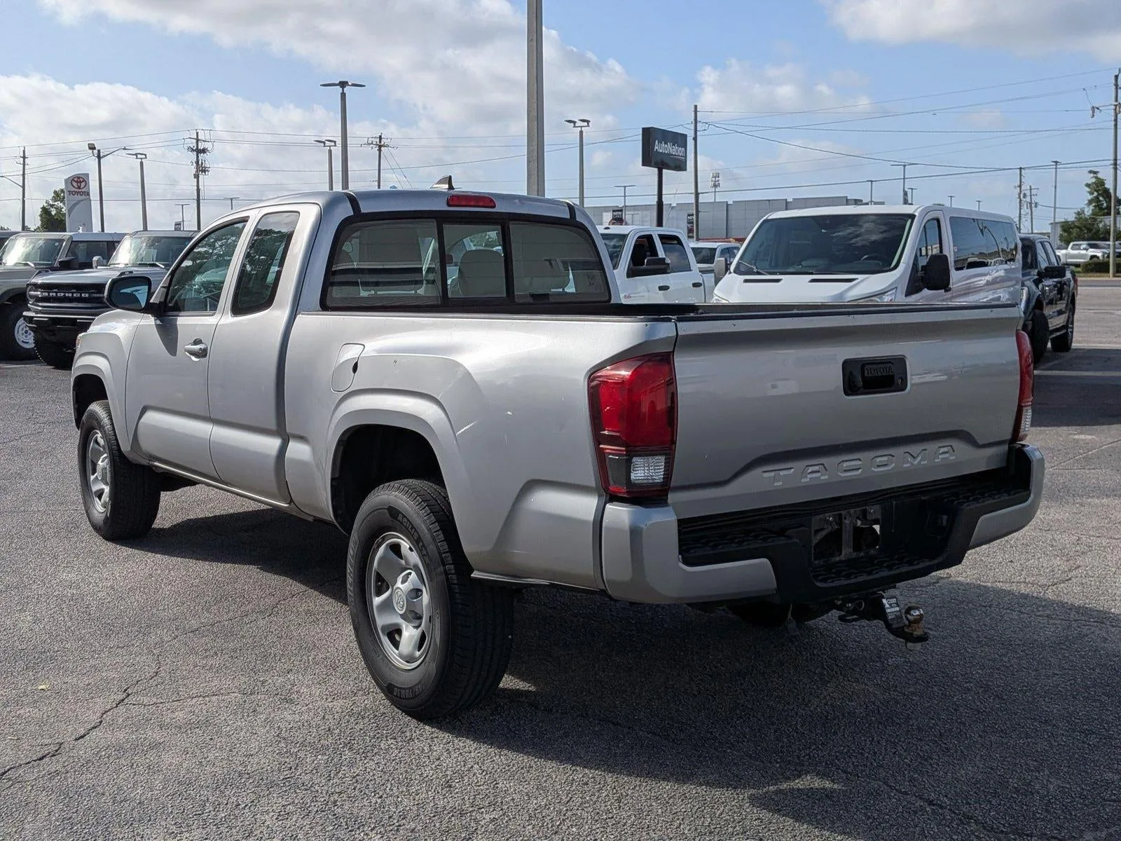 2018 Toyota Tacoma SR Access Cab 6' Bed I4 4x2 AT (GS) photo 8