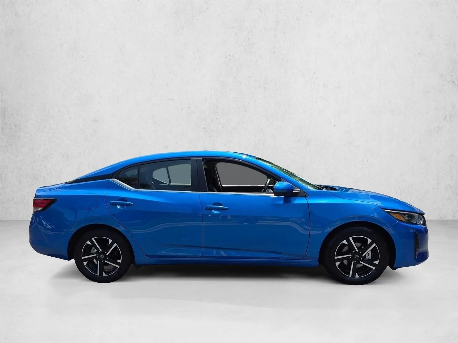 2024 Nissan Sentra SV CVT photo 4