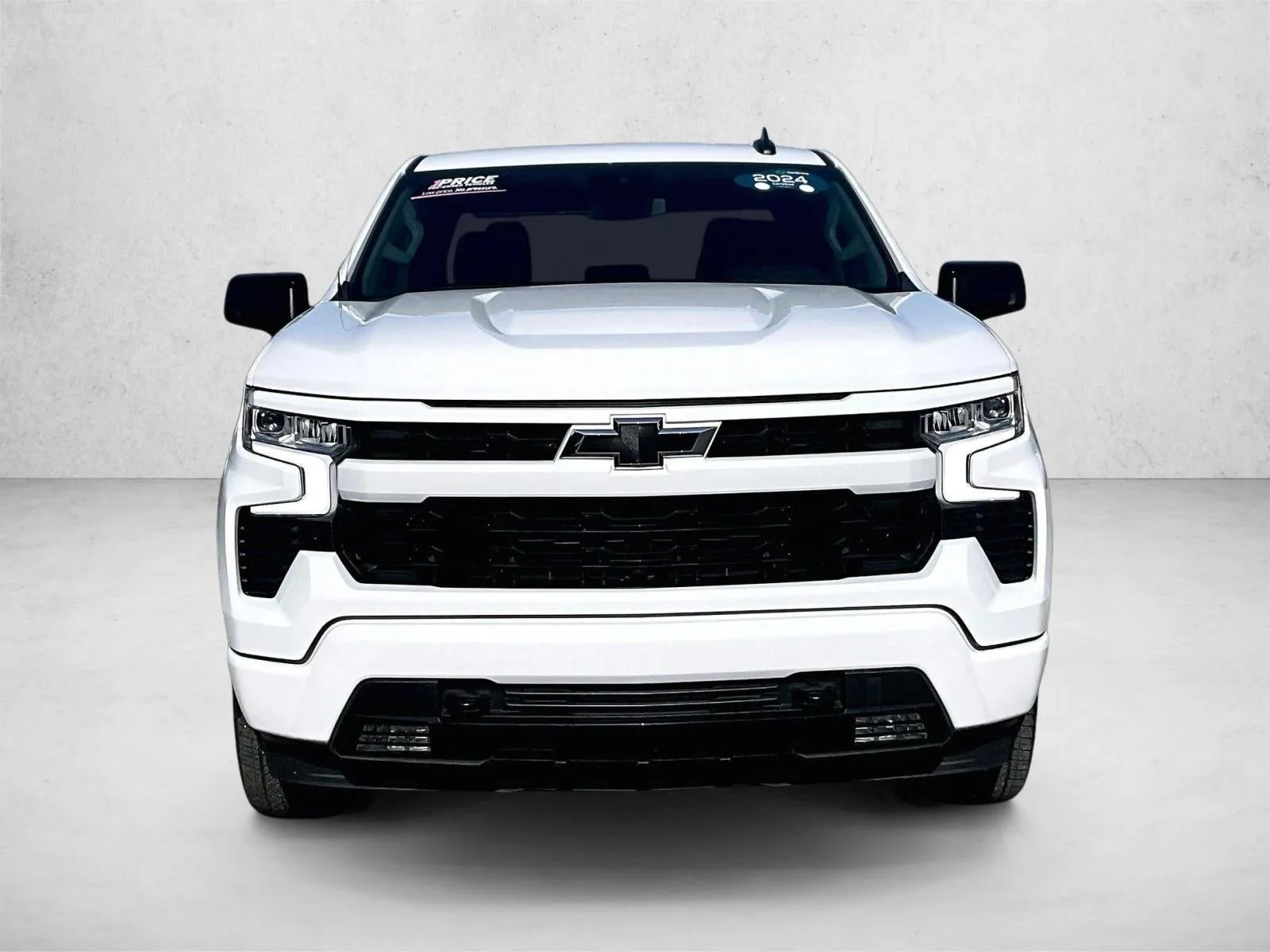 2024 Chevrolet Silverado 1500 RST photo 3
