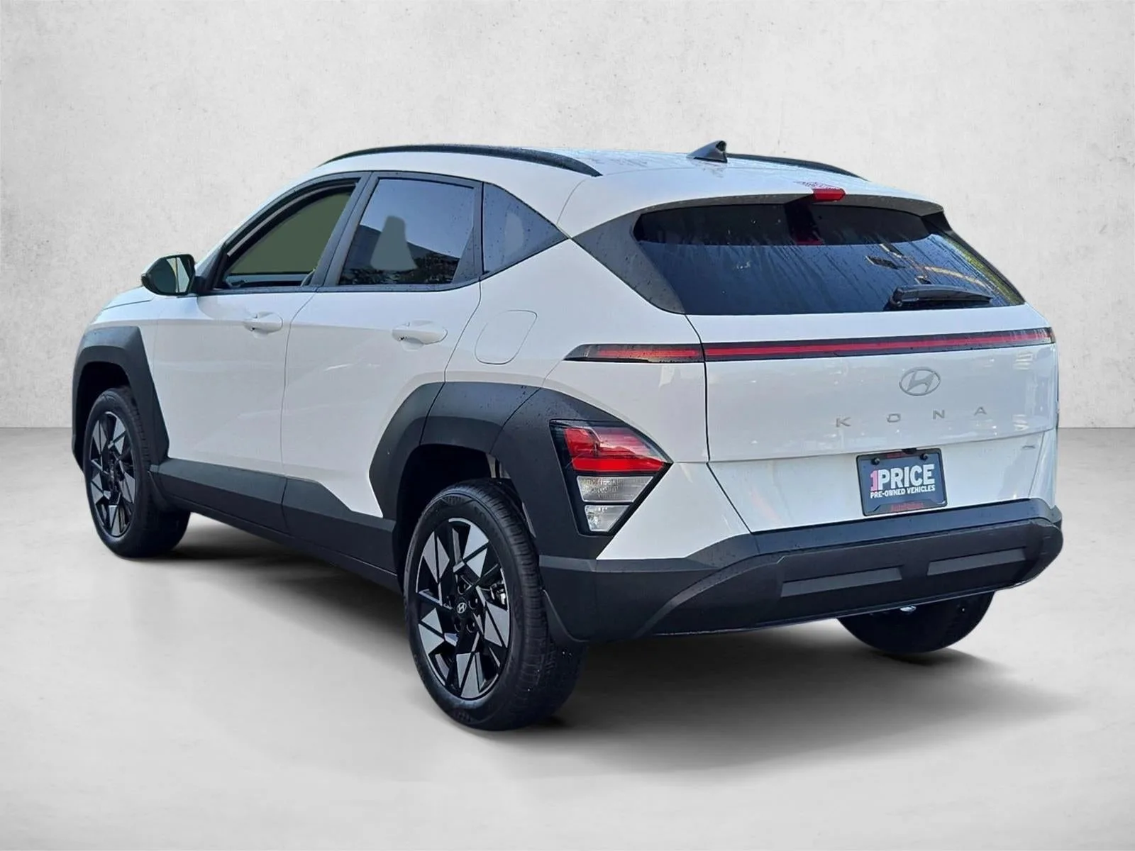 2025 Hyundai KONA SEL Convenience AWD photo 8