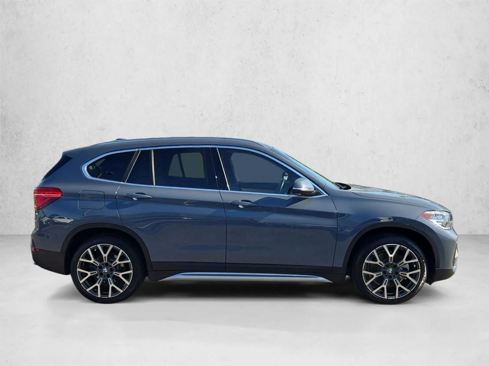 2021 BMW X1 sDrive28i Sports Activity Vehicle photo 4