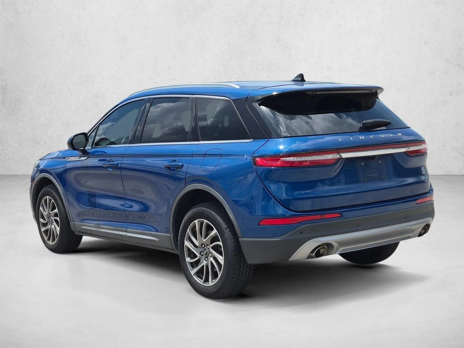 2021 Lincoln Corsair Standard FWD photo 7