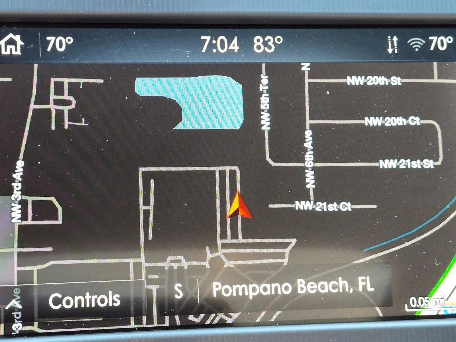 2020 Lincoln MKZ Hybrid Reserve FWD photo 12