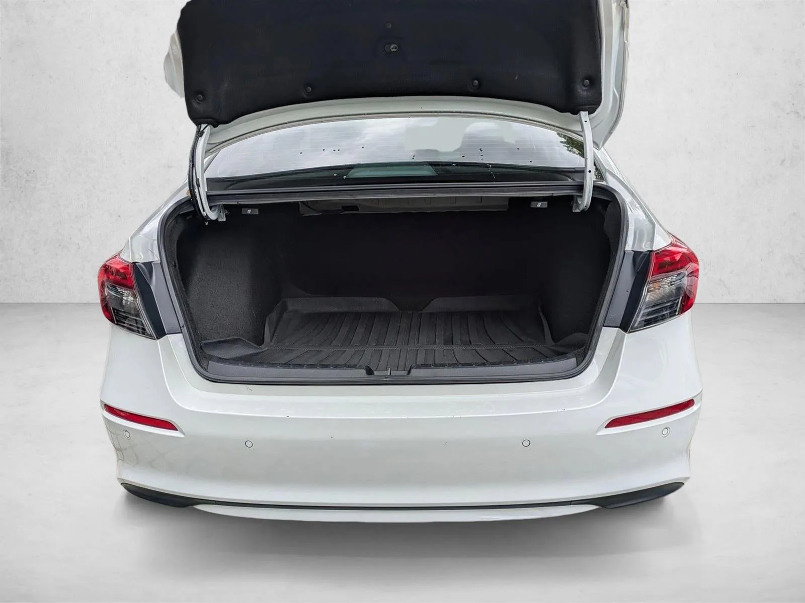 2024 Honda Civic Sedan Touring CVT photo 6
