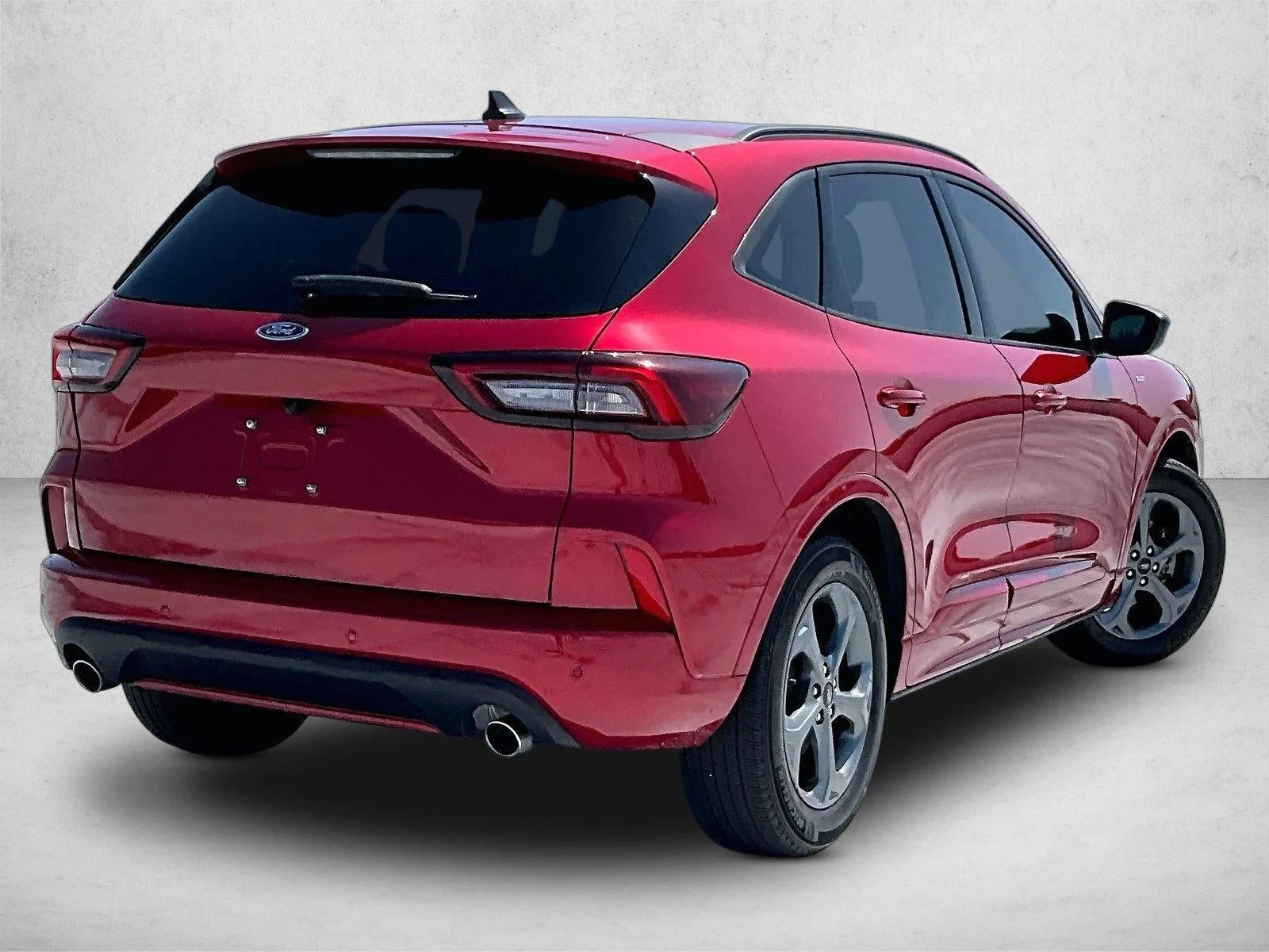 2024 Ford Escape ST-Line photo 2