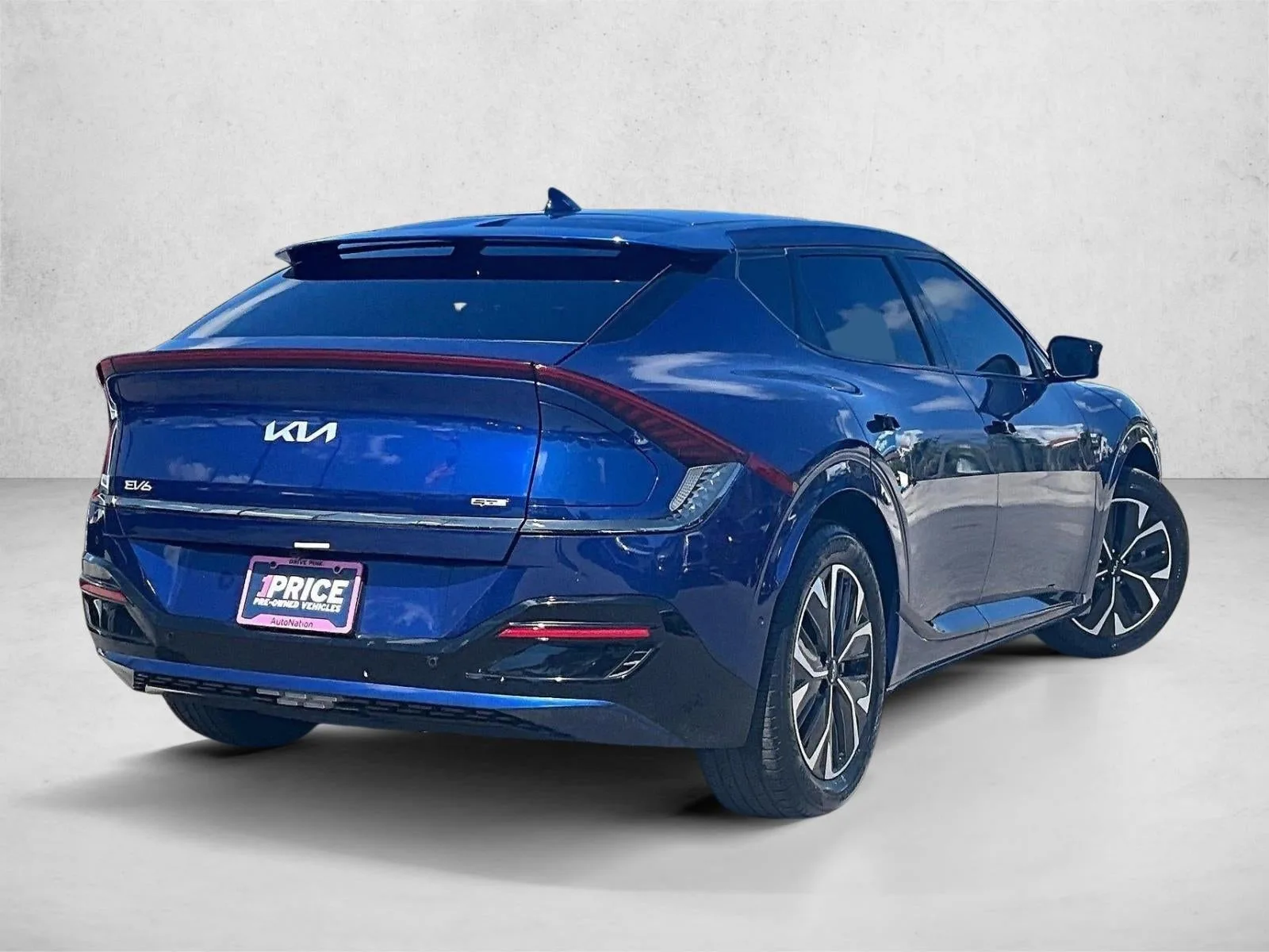 2024 Kia EV6 GT-Line photo 2