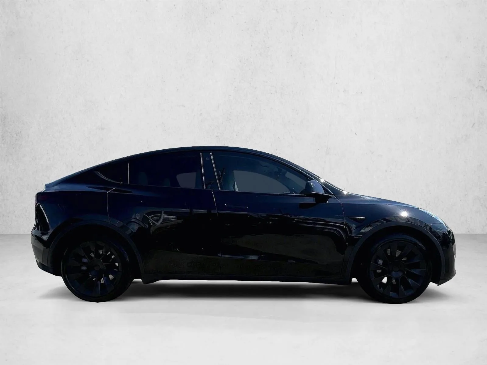 2022 Tesla Model Y Long Range photo 5