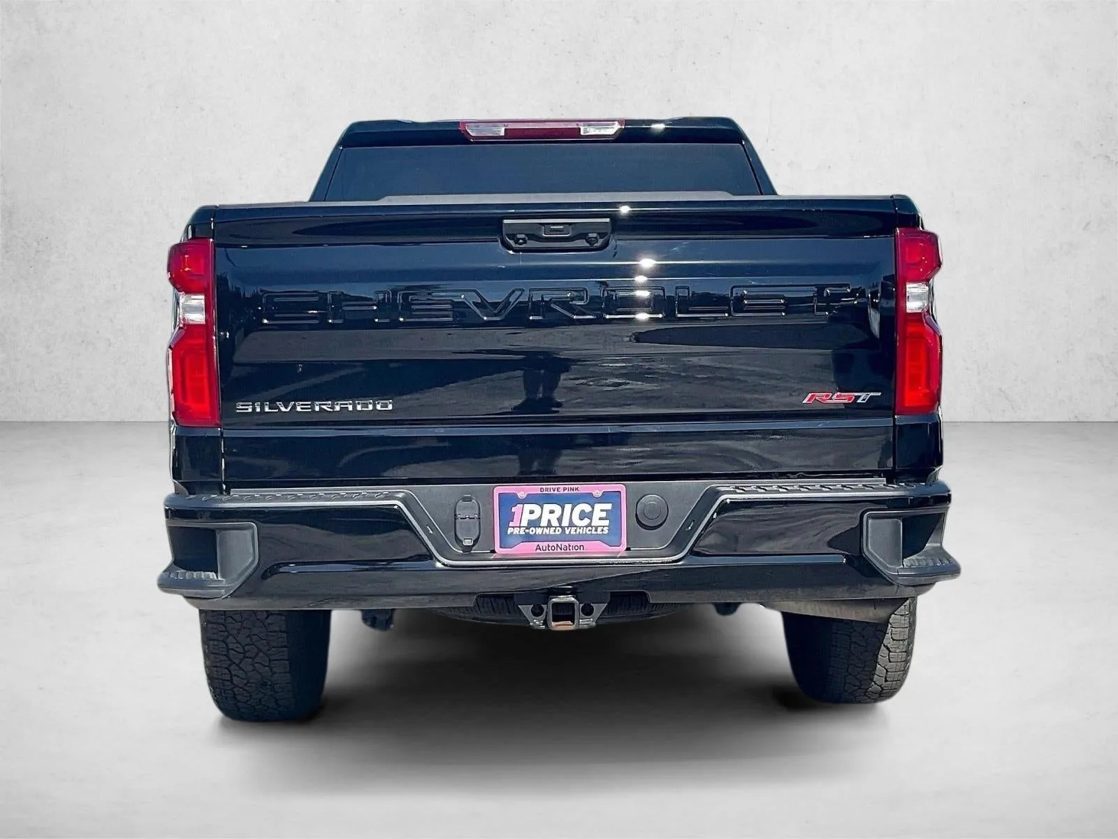 2026 Chevrolet Silverado 1500 RST photo 3