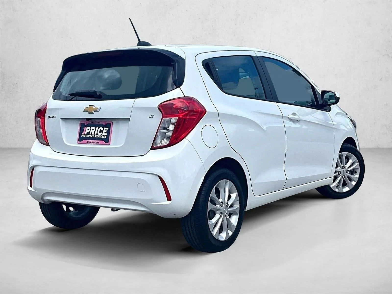 2020 Chevrolet Spark LT photo 2