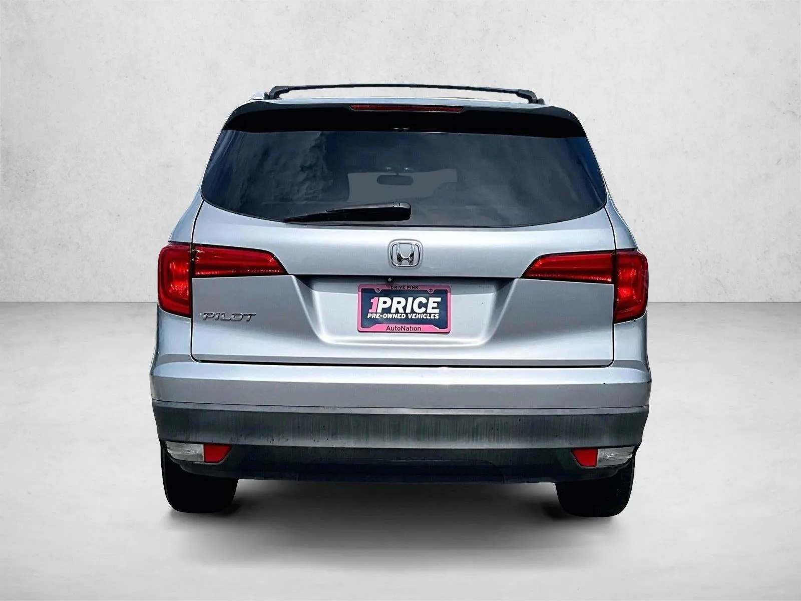 2016 Honda Pilot LX photo 4