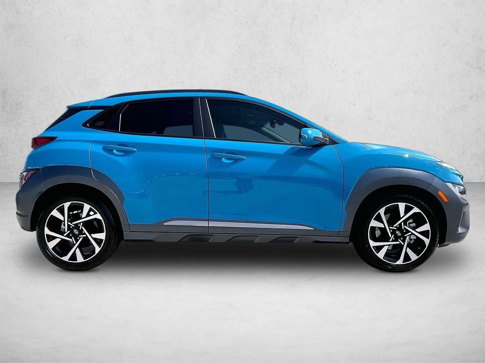 2022 Hyundai KONA Limited DCT FWD photo 5