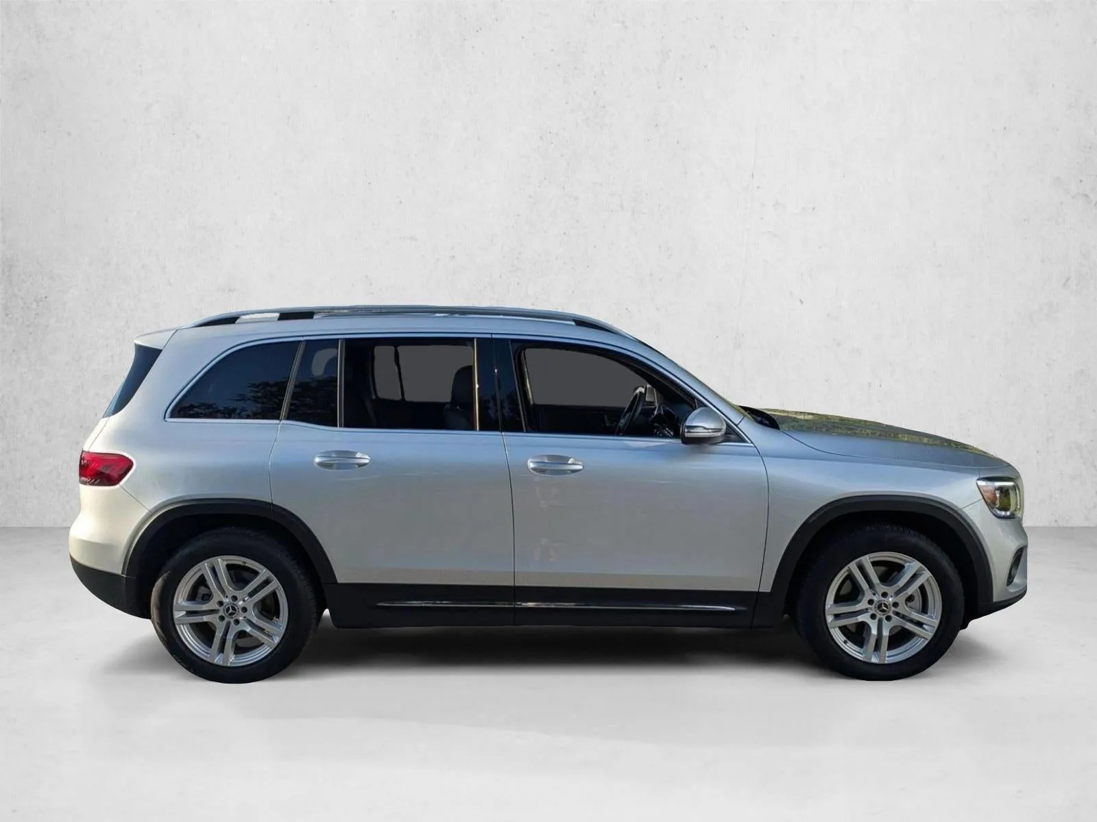 2020 Mercedes-Benz GLB GLB 250 SUV photo 4