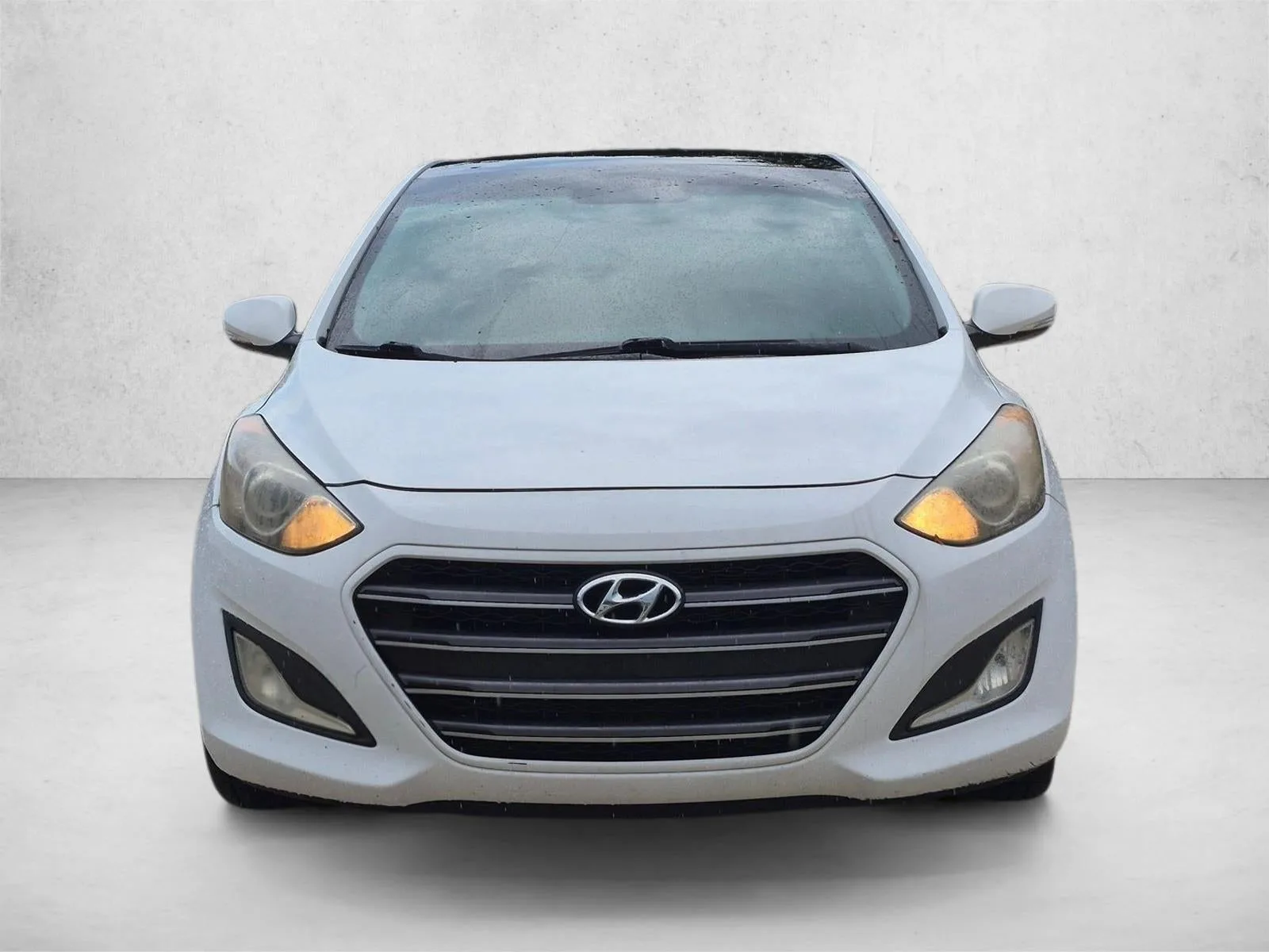 2016 Hyundai ELANTRA GT 5dr HB Auto photo 2
