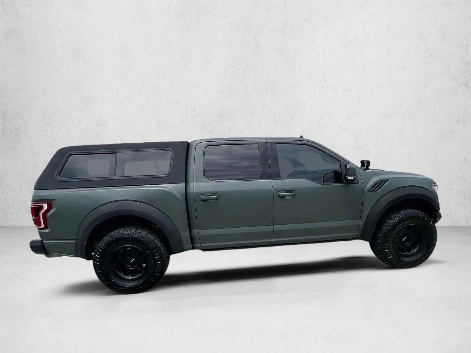 2020 Ford F-150 Raptor photo 5