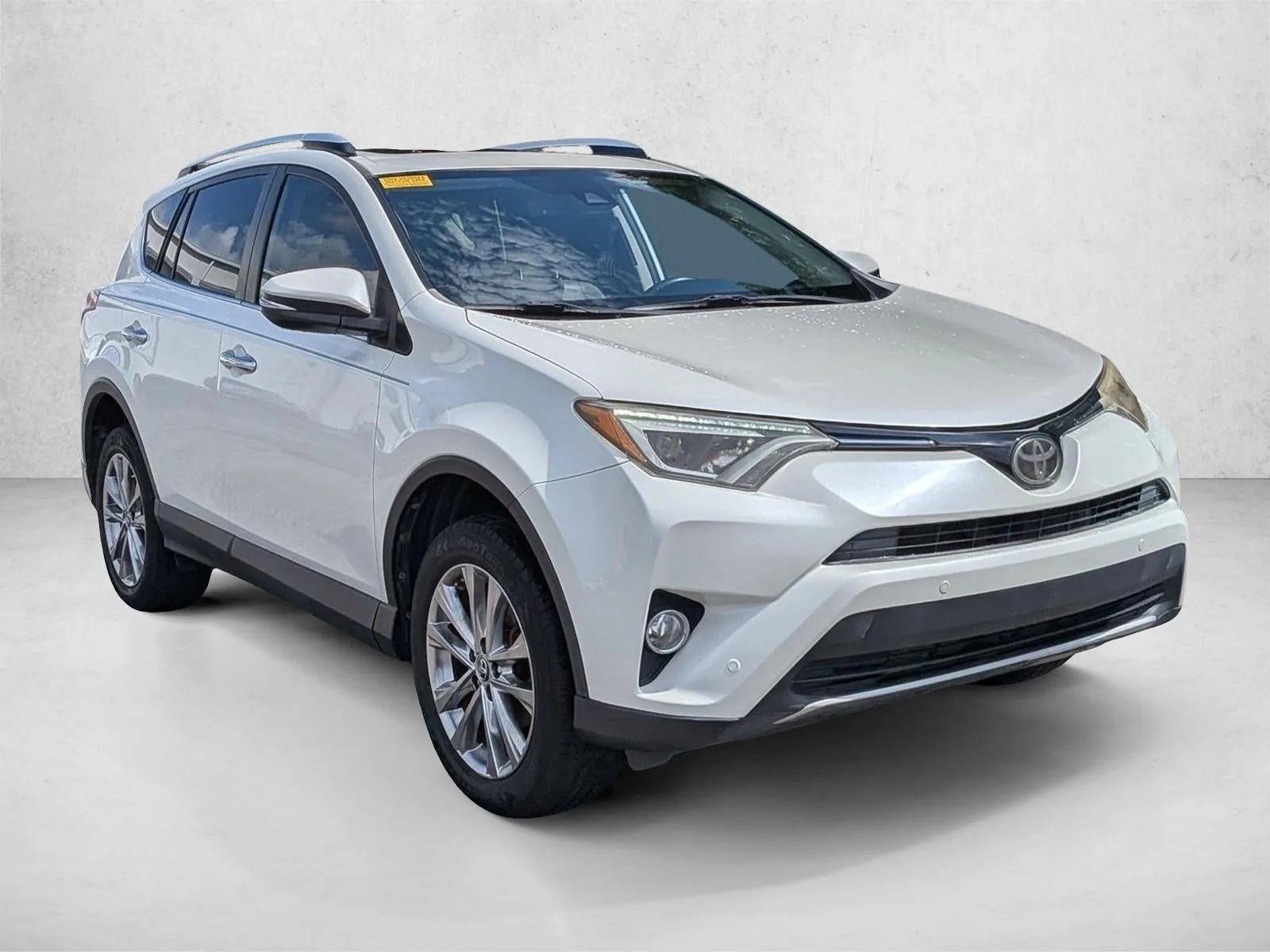 2016 Toyota RAV4 FWD 4dr Limited (Natl) photo 4