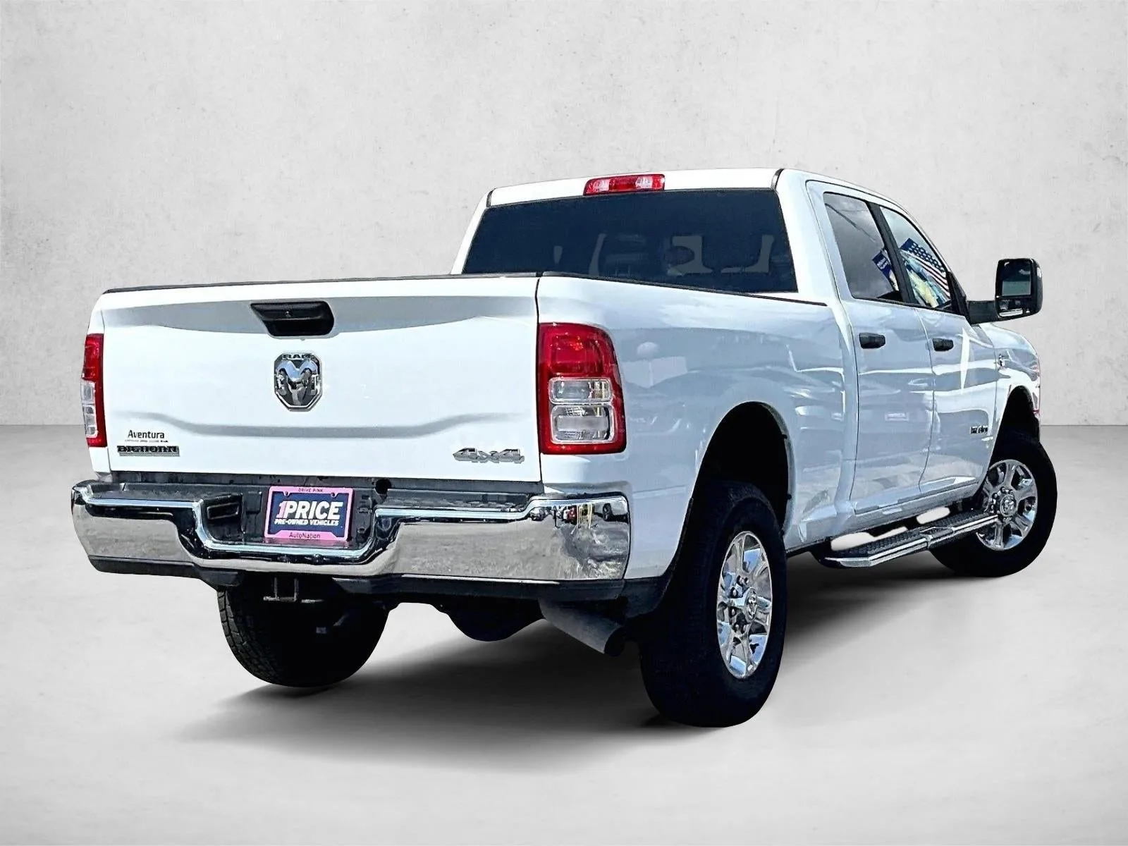 2024 RAM 2500 Big Horn Crew Cab 4x4 6'4" Box photo 2
