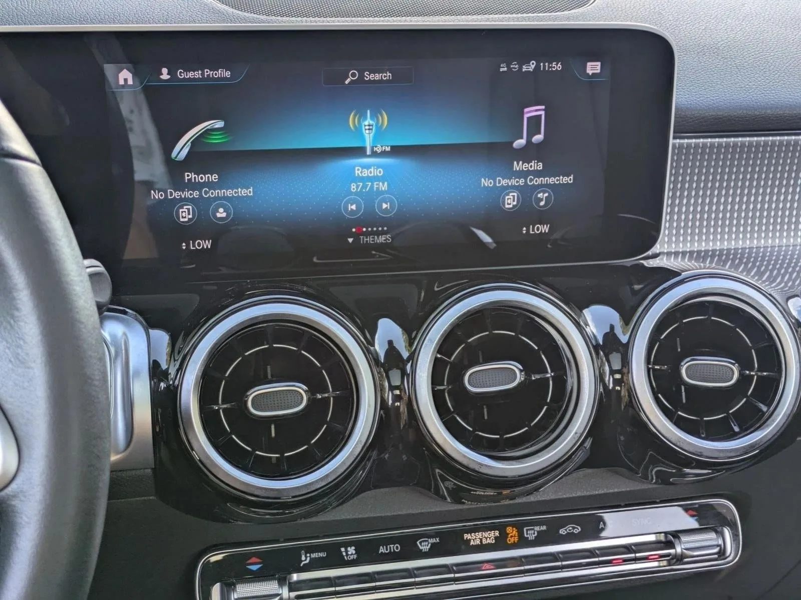 2020 Mercedes-Benz GLB GLB 250 SUV photo 11