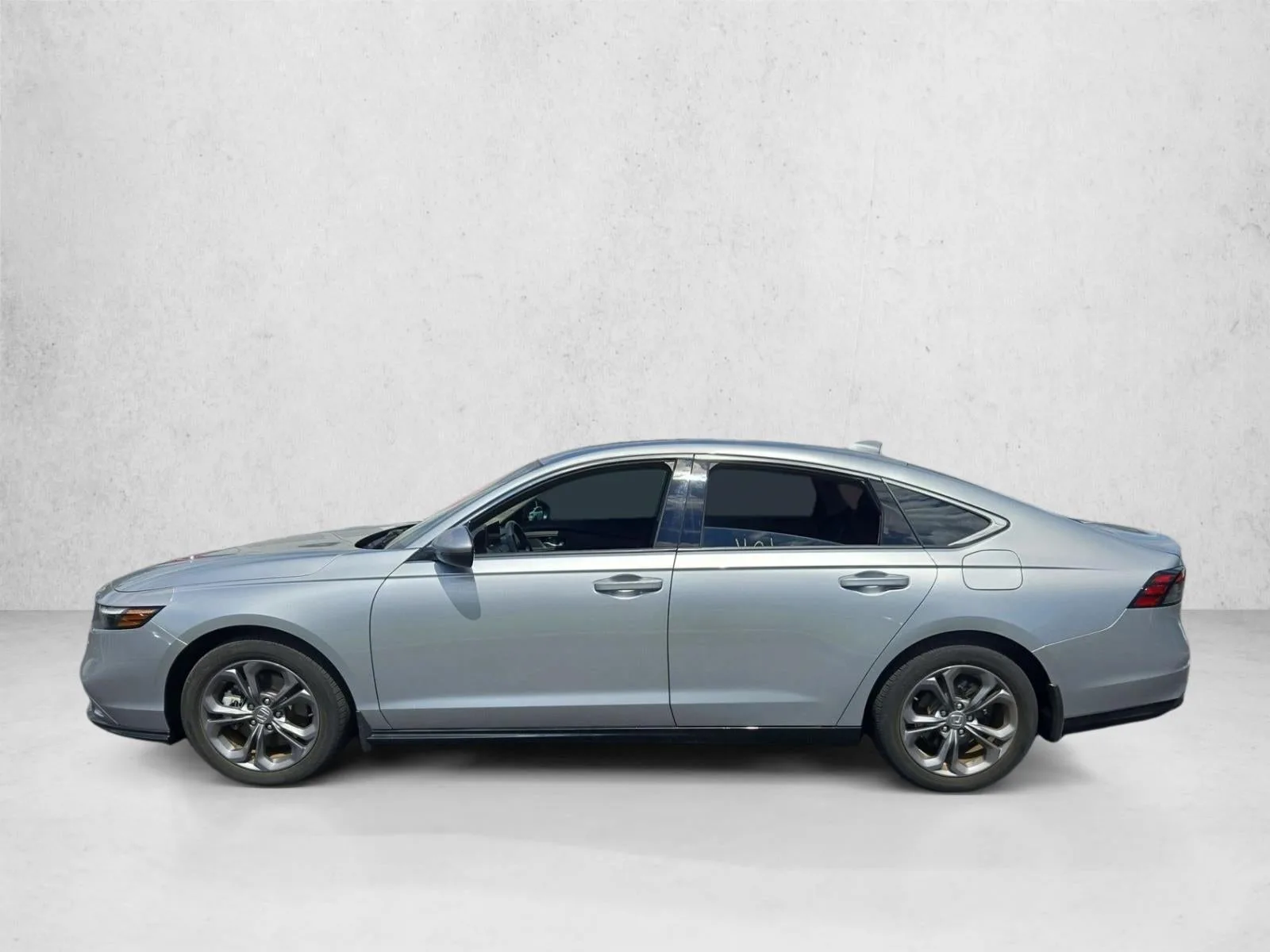 2025 Honda Accord Hybrid EX-L photo 9