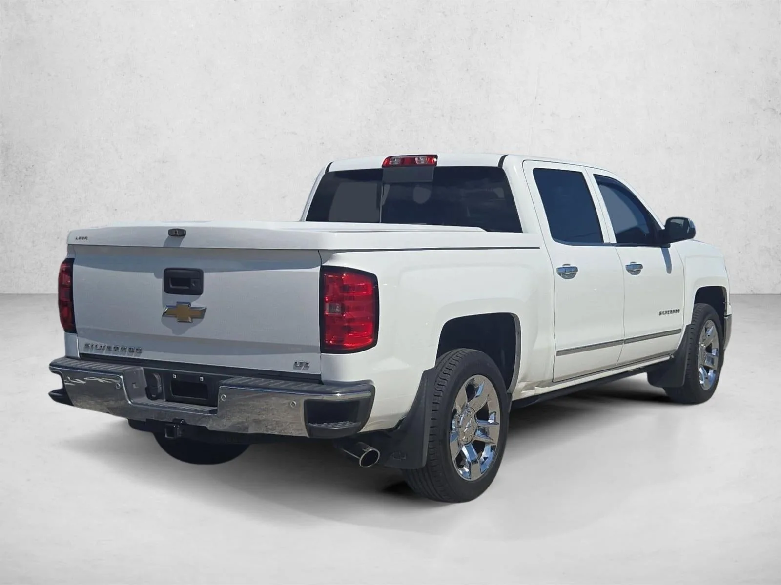 2015 Chevrolet Silverado 1500 LTZ photo 5