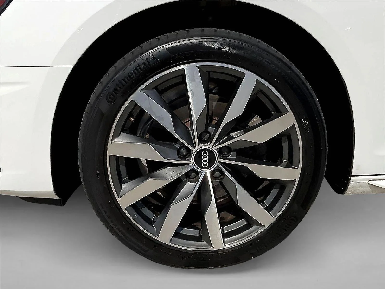 2021 Audi A4 Sedan Premium 40 TFSI quattro photo 9