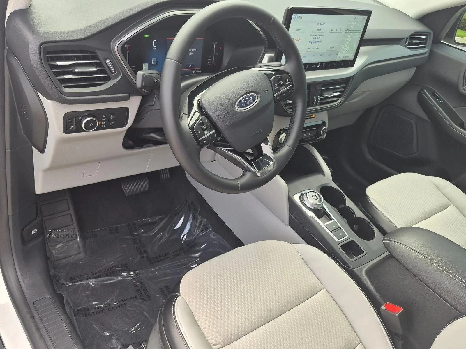 2024 Ford Escape PHEV FWD photo 10