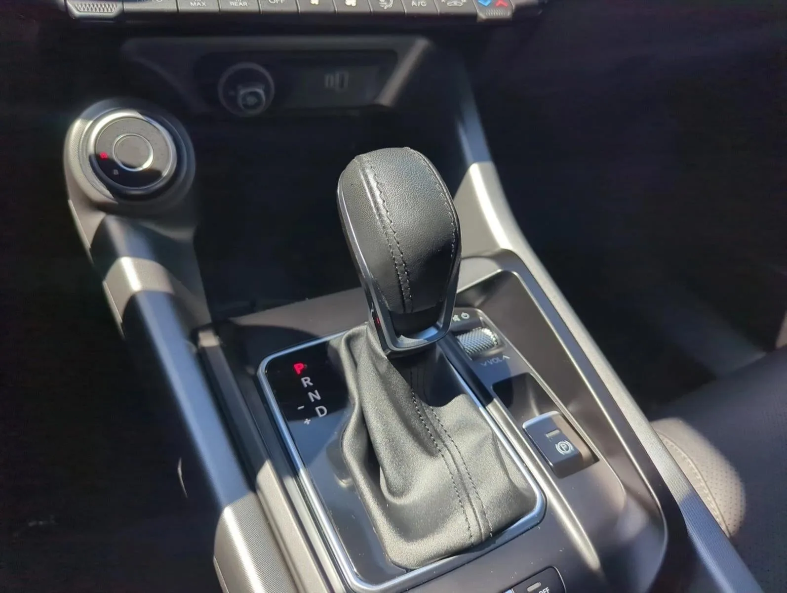 2024 Alfa Romeo Tonale Ti EAWD photo 10
