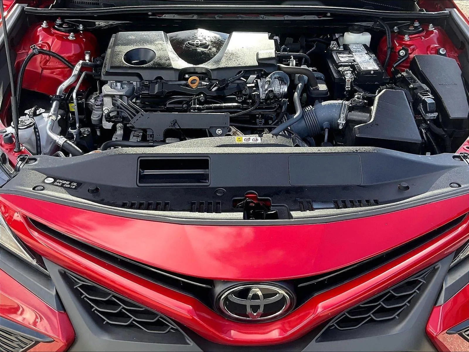 2022 Toyota Camry SE photo 9