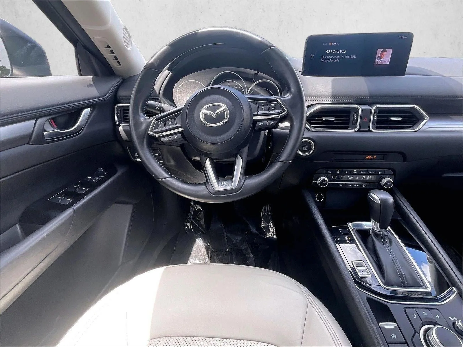 2023 Mazda CX-5 2.5 S Preferred Package photo 7